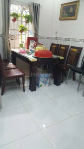 Nhà phố Quận 12 Nhà phố thiết kế 1 trệt và 1 lầu cửa hướng Tây Nam, khu đầy đủ tiện ích.