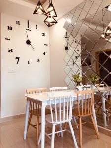 Căn hộ Moonlight Residence, Quận Thủ Đức Căn hộ Moonlight Residence tầng 6 diện tích 66m2, đầy đủ nội thất.