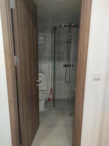 Nhà vệ sinh Kingdom 101, Quận 10 Căn hộ tầng 7 Kingdom 101 view thành phố, nội thất đầy đủ