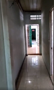 Nhà phố Quận Tân Phú Nhà phố thiết kế 1 trệt, 1 gá lửng ngay mặt tiền đường Đô Đóc Long.