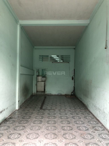 Nhà phố Quận Bình Thạnh Nhà phố cửa hướng Nam đón gió thoáng mát, kết cấu 1 trệt, 2 lầu kiên cố.