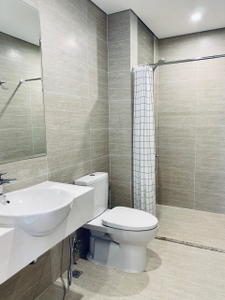 Căn hộ Vinhomes Grand Park, Quận 9 Căn hộ Vinhomes Grand Park tầng 23 cửa hướng Đông Nam, đầy đủ nội thất.