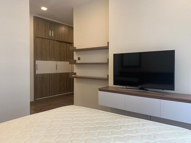 Phòng ngủ Vinhomes Central Park Căn hộ Vinhomes Central Park tầng cao mát mẻ, đầy đủ nội thất.