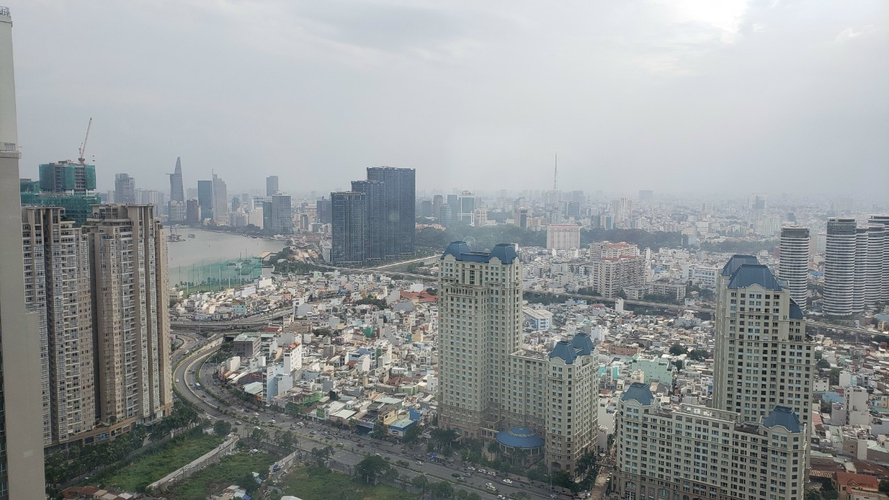 View căn hộ Vinhomes Central Park, Quận Bình Thạnh Căn hộ góc Vinhomes Central Park tầng 41, view thành phố sầm uất.