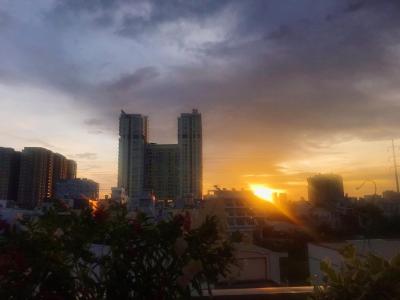 View Luxcity Quận 7 Căn hộ Luxcity đầy đủ nội thất, ban công thoáng mát.