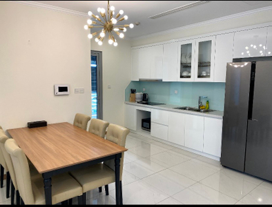 Căn Officetel VInhomes Central Park, Quận Bình Thạnh Officetel Vinhomes Central Park tầng 4, đầy đủ nội thất và tiện ích.