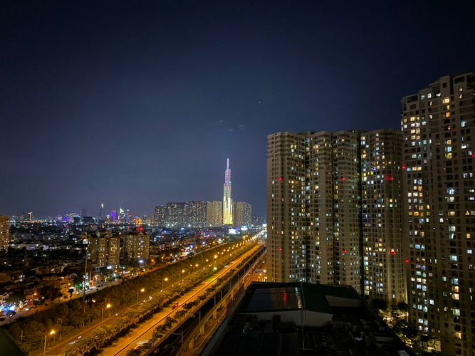 View căn hộ Masteri Thảo Điền, Quận 2 Căn hộ cao cấp Masteri Thảo Điền tầng 20, view Landmark 81 tuyệt đẹp.