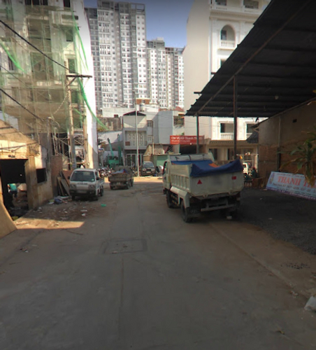 Đường trước nhà phố Quận 10 Nhà phố hẻm rộng 8m đường Lý Thường Kiệt, hẻm đối diện nhà thi đấu Phú Thọ.