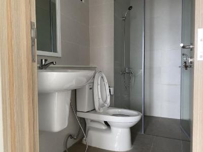Phòng tắm Safira Khang Điền, Quận 9 Căn hộ Safira Khang Điền hướng ban công nam không có nội thất diện tích 85m²