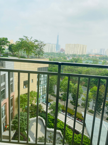 View căn hộ The Sun Avenue, Quận 2 Căn hộ The Sun Avenue tầng 6 view hướng Landmark 81 tuyệt đẹp.