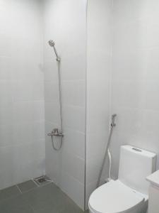 Officetel Kingston Residence, Phú Nhuận Căn hộ Officetel Kingston Residence nội thất văn phòng đầy đủ. 