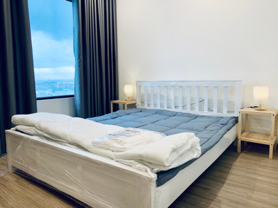 Căn hộ Vinhomes Grand Park, Quận 9 Căn hộ Vinhomes Grand Park tầng 23 cửa hướng Đông Nam, đầy đủ nội thất.