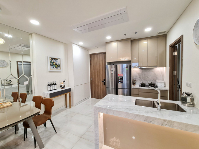 Căn hộ Kingdom 101, Quận 10 Căn hộ tầng 12A Kingdom 101 diện tích 73m2, đầy đủ nội thất hiện đại.