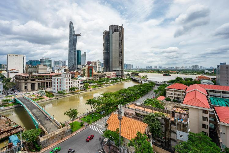 View căn hộ Saigon Royal, Quận 4 Căn hộ Saigon Royal tầng 15 diện tích 85m2, bàn giao đầy đủ nội thất.
