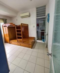 Căn hộ Ehome Đông Sài Gòn 2, Quận 9 Căn hộ Ehome Đông Sài Gòn 2 tầng thấp, không gian nhiều cây xanh mát mẻ.