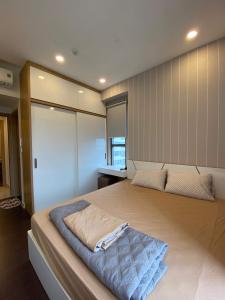 phòng ngủ căn hộ  2+1phòng ngủ the sun avenue Căn hộ tầng trung The Sun Avenue với đầy đủ nội thất.