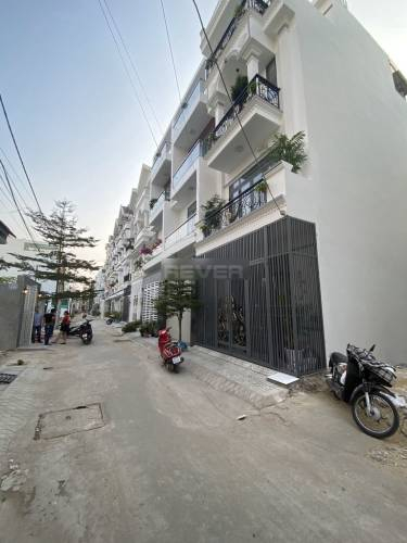 Đường trước đất nền Huyện Nhà Bè Đất nền hướng Đông Nam thoáng mát, diện tích 55.1m2 vuông đẹp.