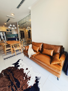 Căn hộ Vinhomes Central Park, Quận Bình Thạnh Căn hộ cao cấp Vinhomes Central Park tầng 39, bàn giao nội thất cơ bản.