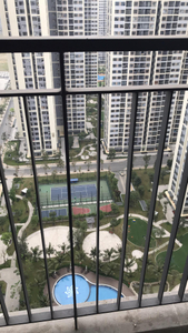 View căn hộ Vinhomes Grand Park, Quận 9 Căn hộ Vinhomes Grand Park tầng 8 thiết kế hiện đại, nội thất cơ bản.