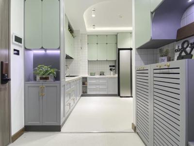 Bếp Saigon South Residence  Căn hộ Saigon South Residence nội thất đầy đủ, hướng Bắc.