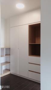 nôi thất căn hộ 3 phòng ngủ the sun avenue Căn hộ The Sun Avenue hướng ban công tây nam đầy đủ nội thất diện tích 109m²