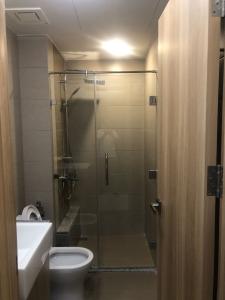Toilet Celadon City, Tân Phú Căn hộ Celadon City hướng Đông Nam, bàn giao nội thất cơ bản.