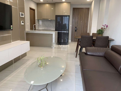 Căn hộ Kingdom 101, Quận 10 Căn hộ Kingdom 101 tầng thấp diện tích 71m2, bàn giao đầy đủ nội thất.