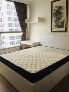 Căn hộ Vinhomes Central Park, Quận Bình Thạnh Căn hộ Vinhomes Central Park tầng 24 thiết kế 3 phòng ngủ, đầy đủ nội thất.