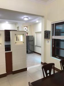 Biệt thự sân vườn phường An Phú, quận 2 Biệt thự sân vườn P. An Phú quận 2, diện tích 12m x 22m, đầy đủ nội thất