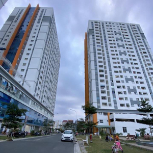 Căn hộ Sen Hồng, Quận Thủ Đức Căn hộ Sen Hồng tầng 21 thoáng mát, bàn giao đầy đủ nội thất.