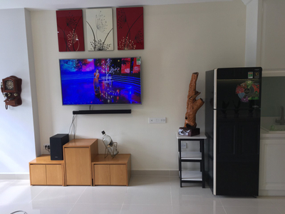 Căn hộ Botanica Premier Officetel Botanica Premier tầng 4 ban công hướng Tây Bắc.