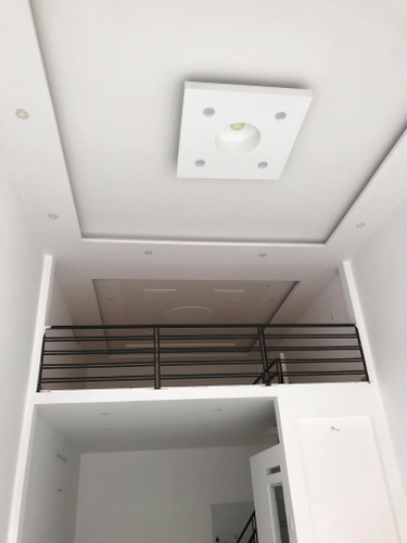 Nhà phố Quận Tân Bình Nhà phố mặt tiền đường Phạm Văn Bạch, diện tích 65m2 vuông đẹp.