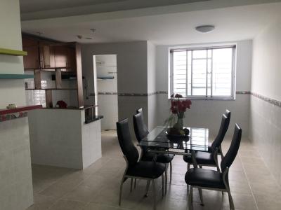 Căn hộ Phú Lợi 1, Quận 8 Căn hộ Chung cư Phú Lợi 1 tầng 11, cửa hướng Tây Bắc nội thất cơ bản.