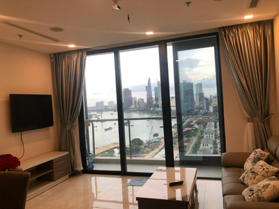 Căn hộ Vinhomes Golden River, Quận 1 Căn hộ cao cấp Vinhomes Golden River tầng 15, đầy đủ nội thất.