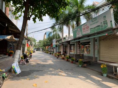 Đường trước mặt bằng kinh doanh Quận 2 Mặt bằng kinh doanh Quận 2 diện tích 85m2, đường rộng 7m, tiện kinh doanh
