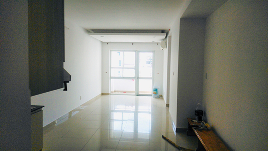 Căn hộ SaigonLand Apartment tầng 3 thiết kế hiện đại, nội thất cơ bản.