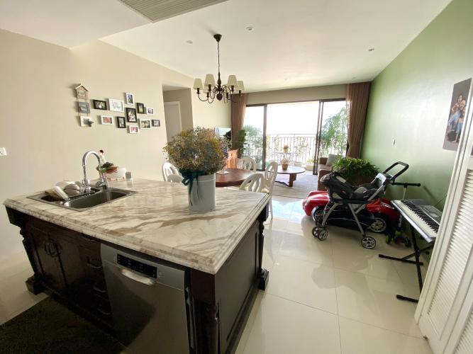 phòng bếp căn hộ riviera point Căn hộ Riviera Point đón view sông, tầng trung thoáng mát.