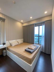 phòng ngủ căn hộ  2+1phòng ngủ the sun avenue Căn hộ tầng trung The Sun Avenue với đầy đủ nội thất.