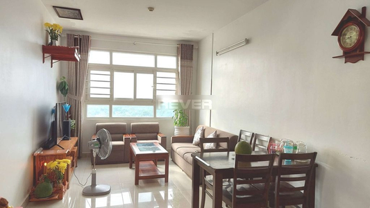 Căn hộ Sunview Town, Quận Thủ Đức Căn hộ Sunview Town tầng 10 view cây xanh thoáng mát, nội thất cơ bản.