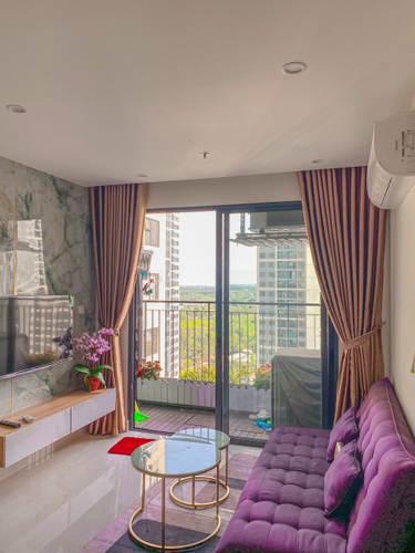 Căn hộ Vinhomes Grand Park hướng ban công đông nam đầy đủ nội thất diện tích 46.5m²