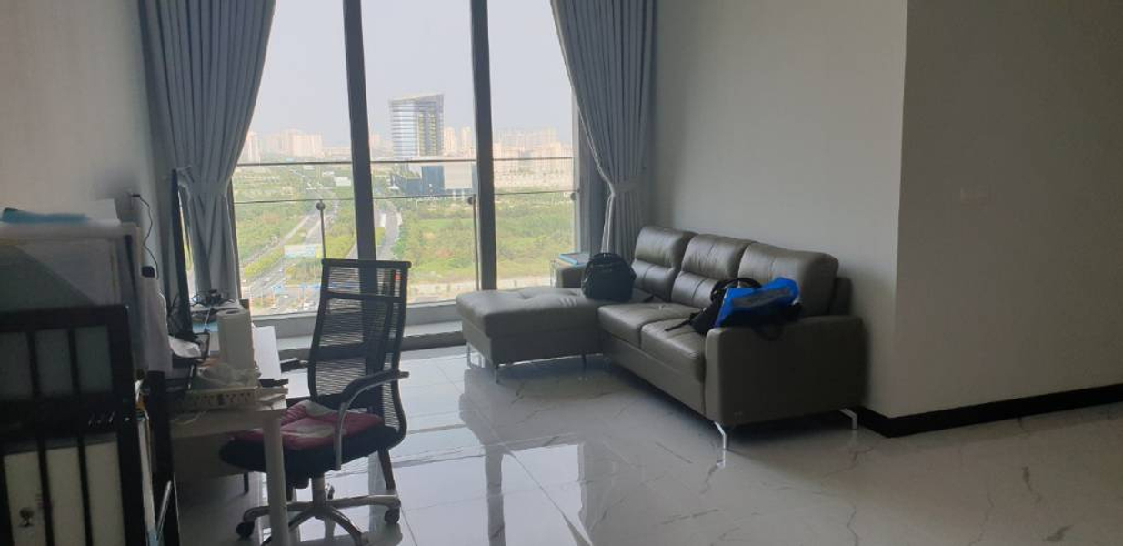 Căn hộ Empire City tầng 18 view ngắm bình minh tuyệt đẹp, nội thất cơ bản.