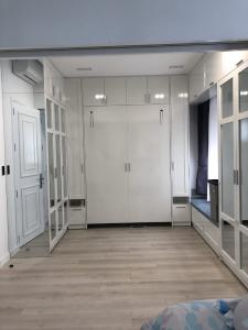 phòng ngủ Bán căn hộ Sunrise Riverside thuộc tầng trung, 3 phòng ngủ, diện tích 92m2