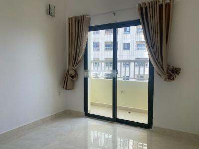 Không gian căn hộ Tecco Town, Quận Bình Tân Căn hộ góc Tecco Town tầng 5 có 3 phòng ngủ, cửa hướng Đông.