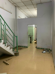 Nhà phố Quận 6 Nhà phố cửa hướng Đông Nam, diện tích 54.2m2 có sổ hồng riêng.