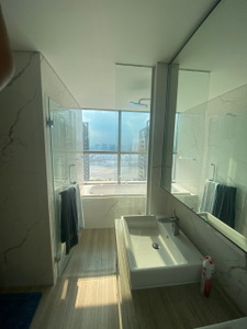  Căn hộ Empire City view đón gió mát, bàn giao đầy đủ nội thất.