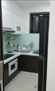 bếp căn hộ The Sun Avenue Căn hộ view thành phố - The Sun Avenue nội thất cơ bản.