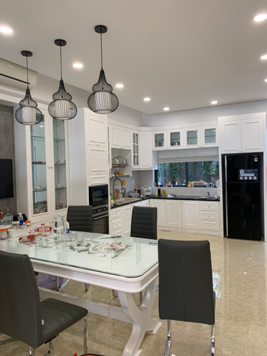 Biệt thự Huyện Nhà Bè Biêt thự khu NineSouth diện tích 140m2, bàn giao nhà đầy đủ nội thất.