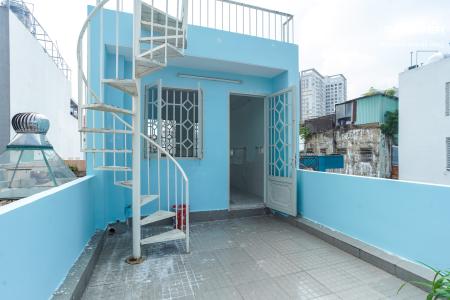 sân thượng nhà phố Phú Nhuận Bán nhà 3 tầng hẻm 150 Huỳnh Văn Bánh, Phú Nhuận, cách cầu Công Lý 400m
