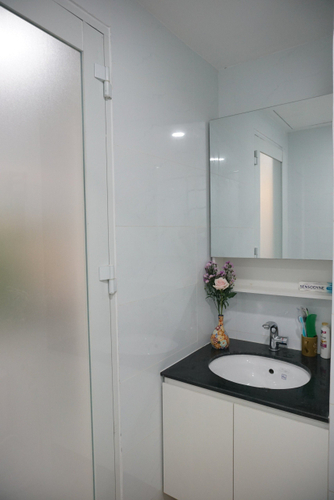 Căn hộ Orchard Parkview, Quận Phú Nhuận Studio Orchard Parkview tầng 4 thiết kế hiện đại, đầy đủ nội thất.