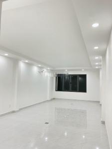 Văn phòng Quận Gò Vấp Văn phòng mặt tiền đường Phan Văn Trị diện tích 60m2, đầy đủ tiện ích.